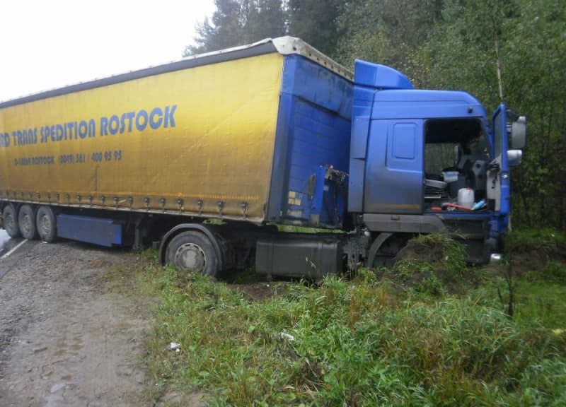 Опасный обгон на трассе закончился смертельным ДТП