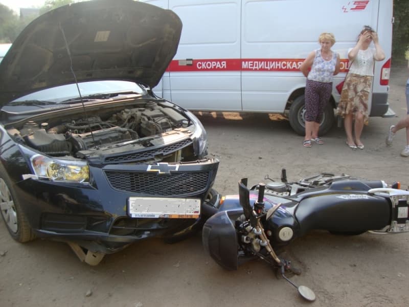 Из-за двойного ДТП дамба Макарья встала в полуторачасовую пробку