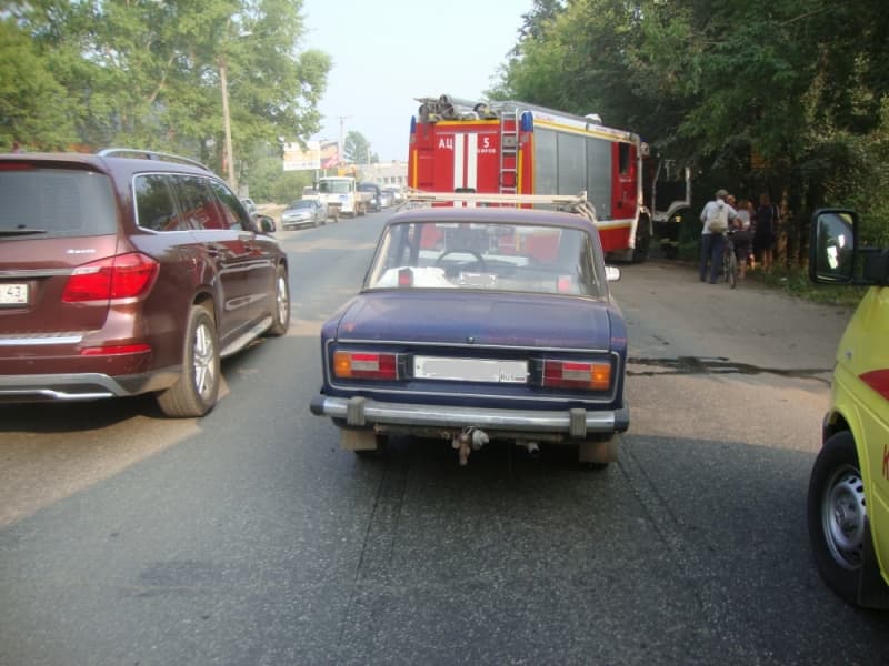 Из-за двойного ДТП дамба Макарья встала в полуторачасовую пробку