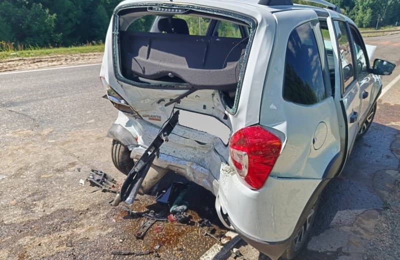 Пять человек получили травмы при массовом ДТП в Кировской области