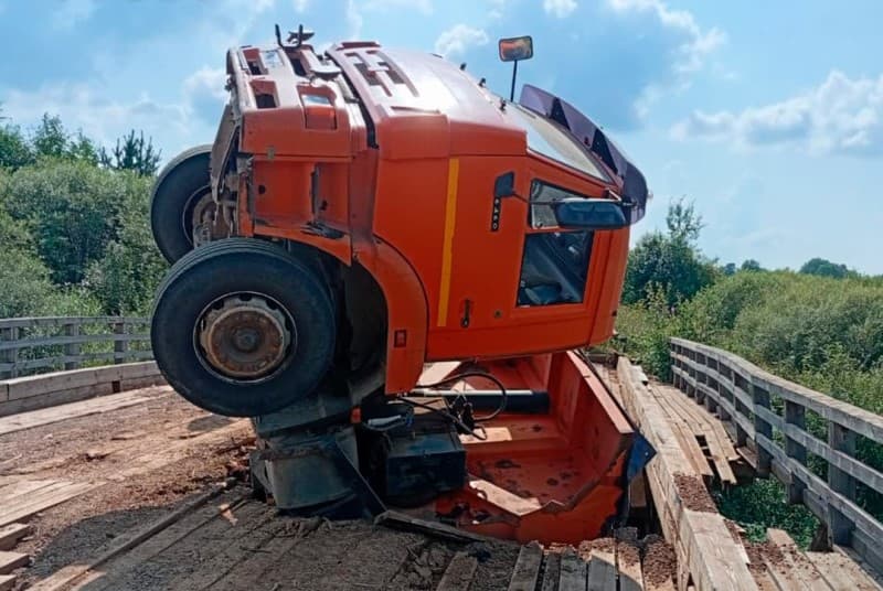 В Кировской области восстановили мост, на котором провалился КамАЗ