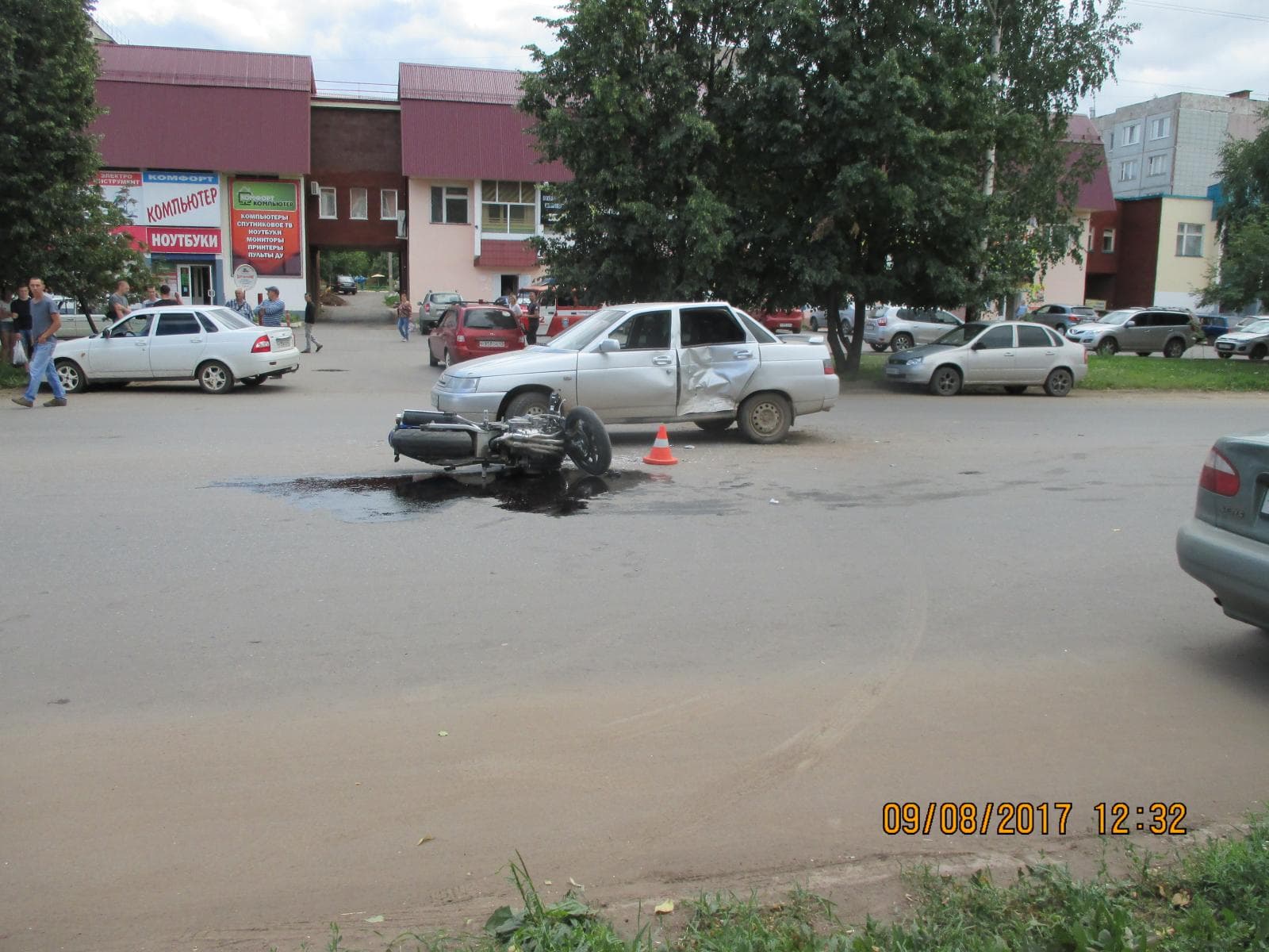 За день в области автомобилисты разбили 3 мотоцикла