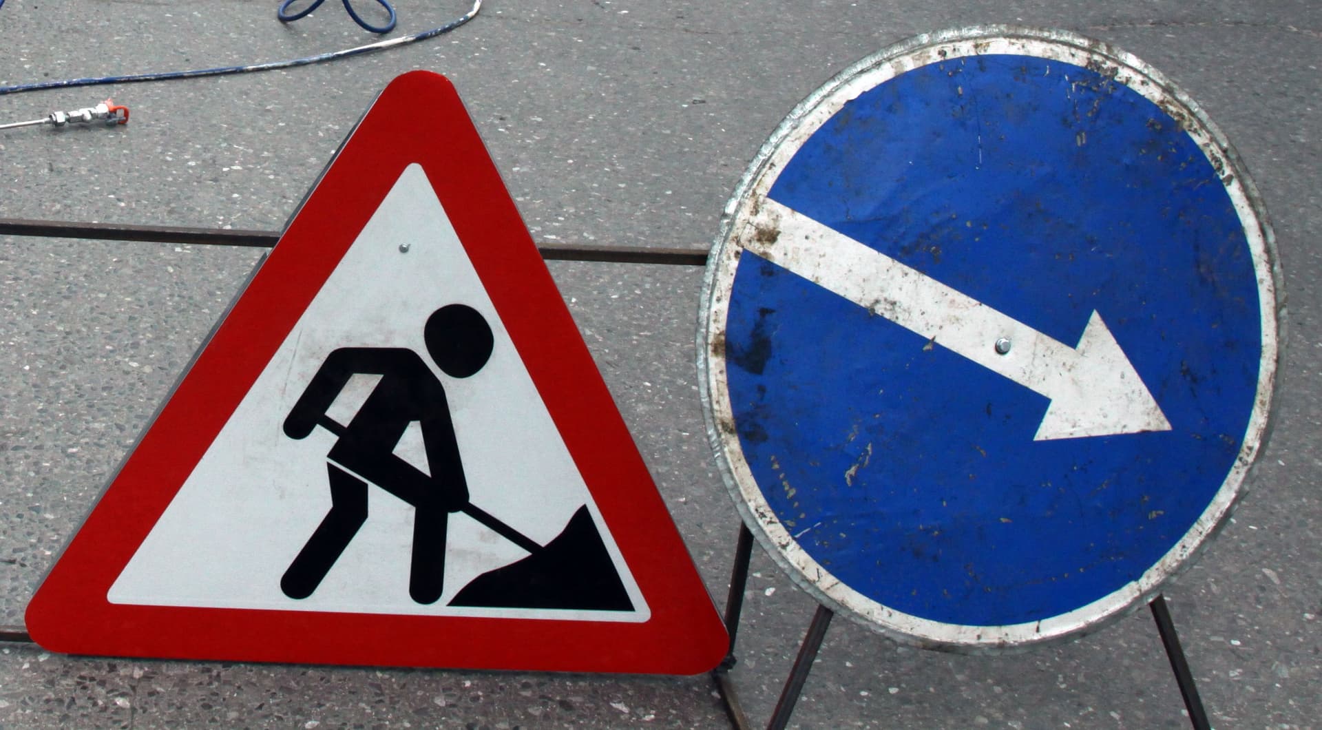 На улице Василия Жуковского ограничат движение до 1 октября