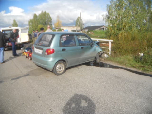 «Матиз» с 6-летней пассажиркой врезался в ограждение