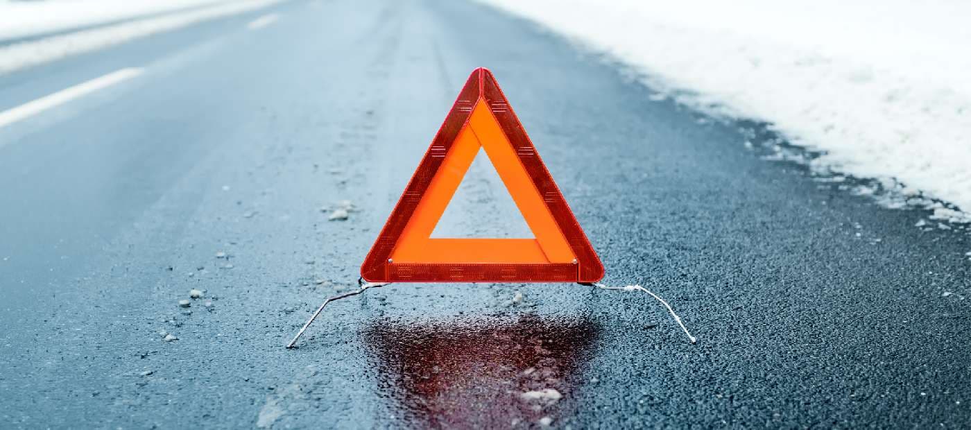 На трассе Киров - Яранск Kia Rio врезалась в машину и опрокинулась в кювет