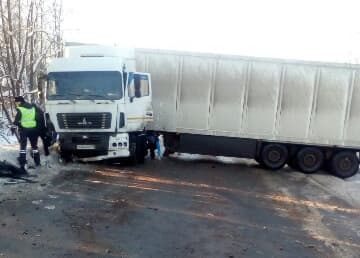 Движение по трассе Киров - Кирово-Чепецк остановлено