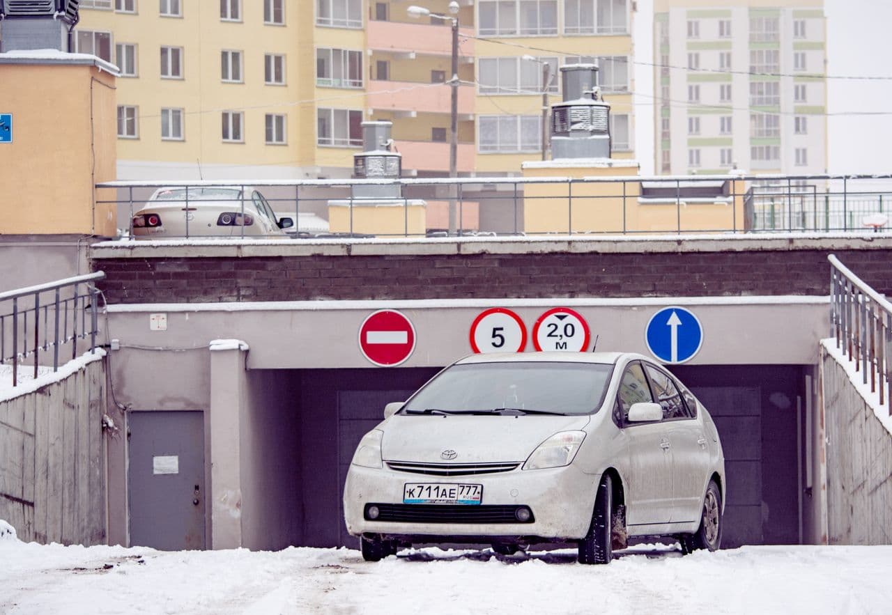 Тест-драйв TOYOTA PRIUS на WINDOWS 95: что ты такое?