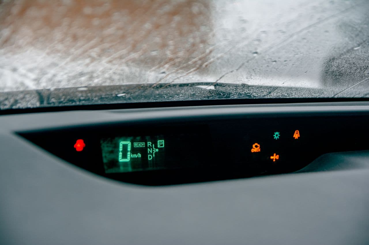 Тест-драйв TOYOTA PRIUS на WINDOWS 95: что ты такое?