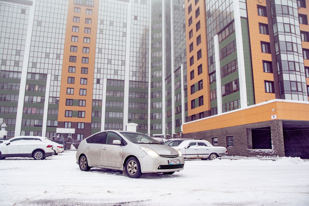 Тест-драйв TOYOTA PRIUS на WINDOWS 95: что ты такое?