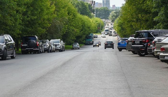 В Кирове приняли в эксплуатацию еще две дороги: говорят, что без замечаний