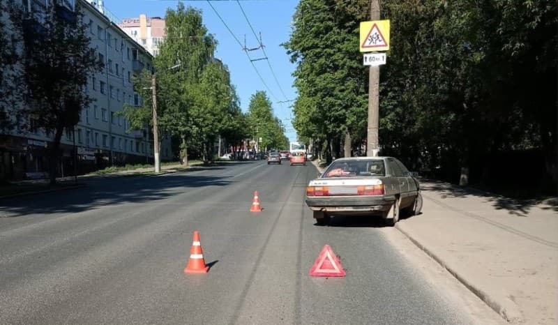 В Кирове при ДТП с электросамокатом на улице Профсоюзной пострадал мужчина