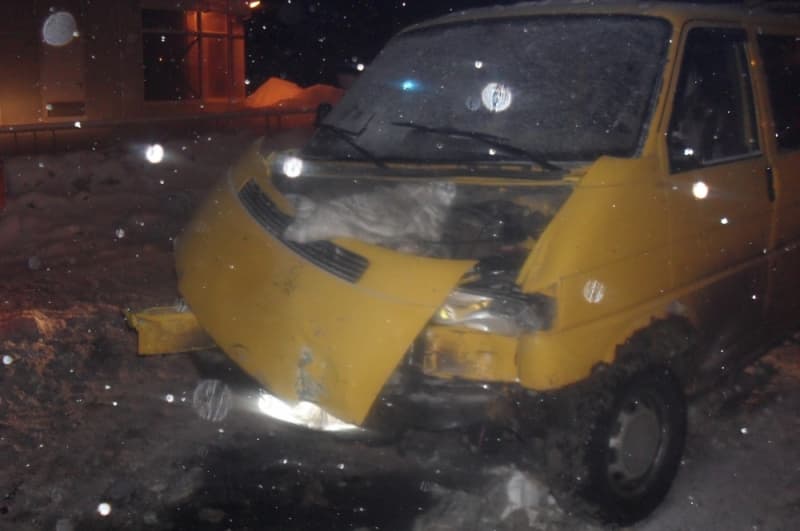 На Ленина Volkswagen протаранил «Камаз»-грейдер