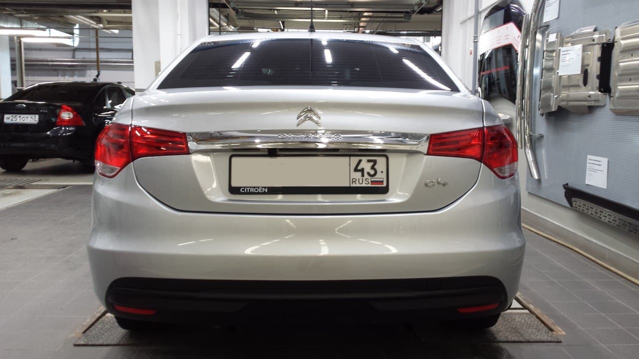 «Болячки у тачки». Citroen C4L 2013 года