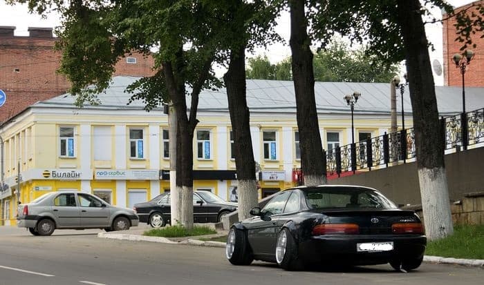 Стали известны самые популярные “праворульки” в России