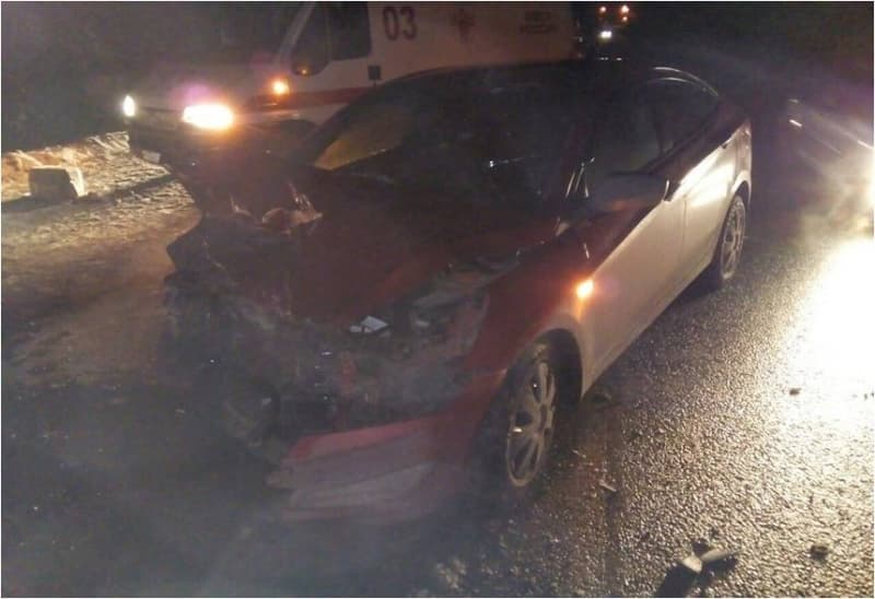 1 ребенок и 4 взрослых пострадали в ДТП в Каркино