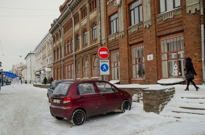 Беспредел на Спасской: “Хоть два “кирпича” ставь - ничего не поменяется”