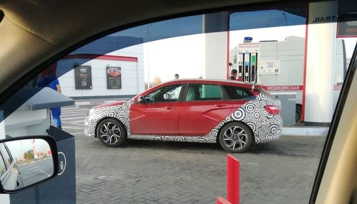В сети появились первые фото Lada Vesta SW Sport