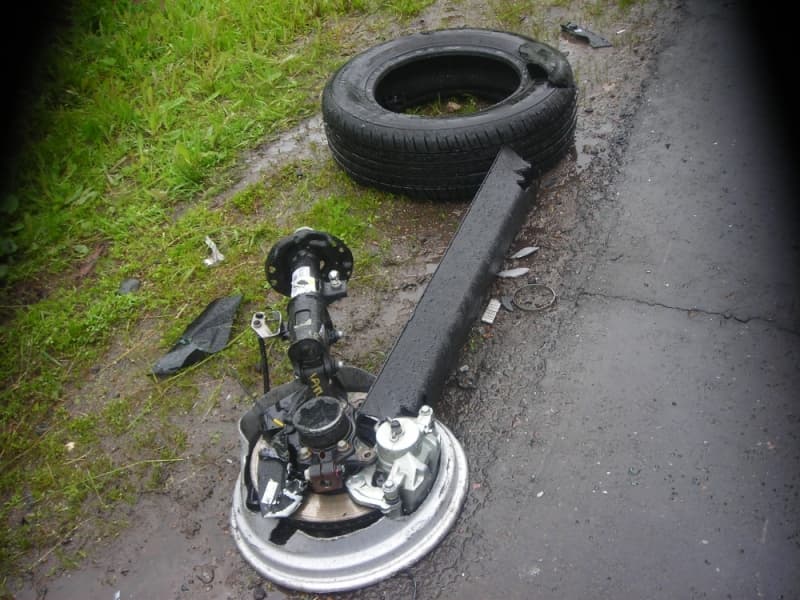 Похоже уснул. Kia выехал на «встречку»