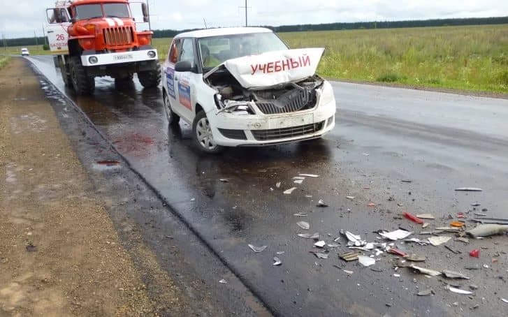 Ученица автошколы сбила пешехода - ответит инструктор