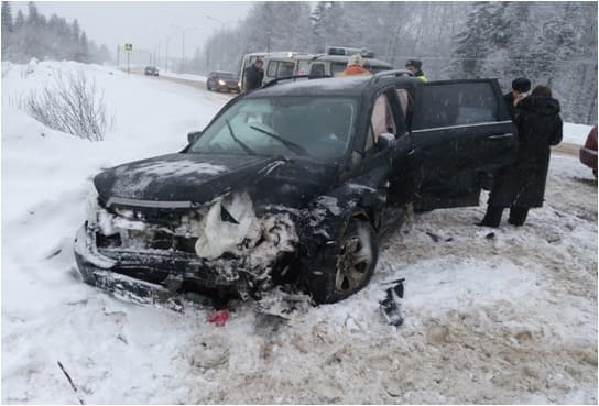 5-летний ребенок госпитализирован в результате аварии на трассе «Вятка»