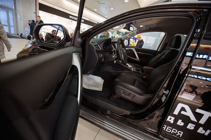 В Кирове состоялась презентация лимитированной серии Pajero Sport Терминатор