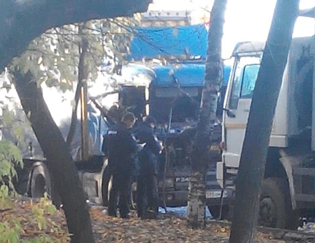 На перекрестке Комсомольской и Попова у грузовика «взорвалась» кабина