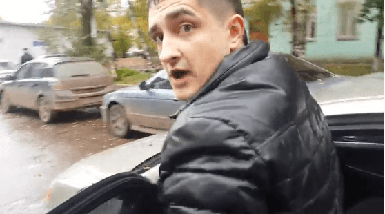 В Кирове конфликт на дороге едва не закончился дракой