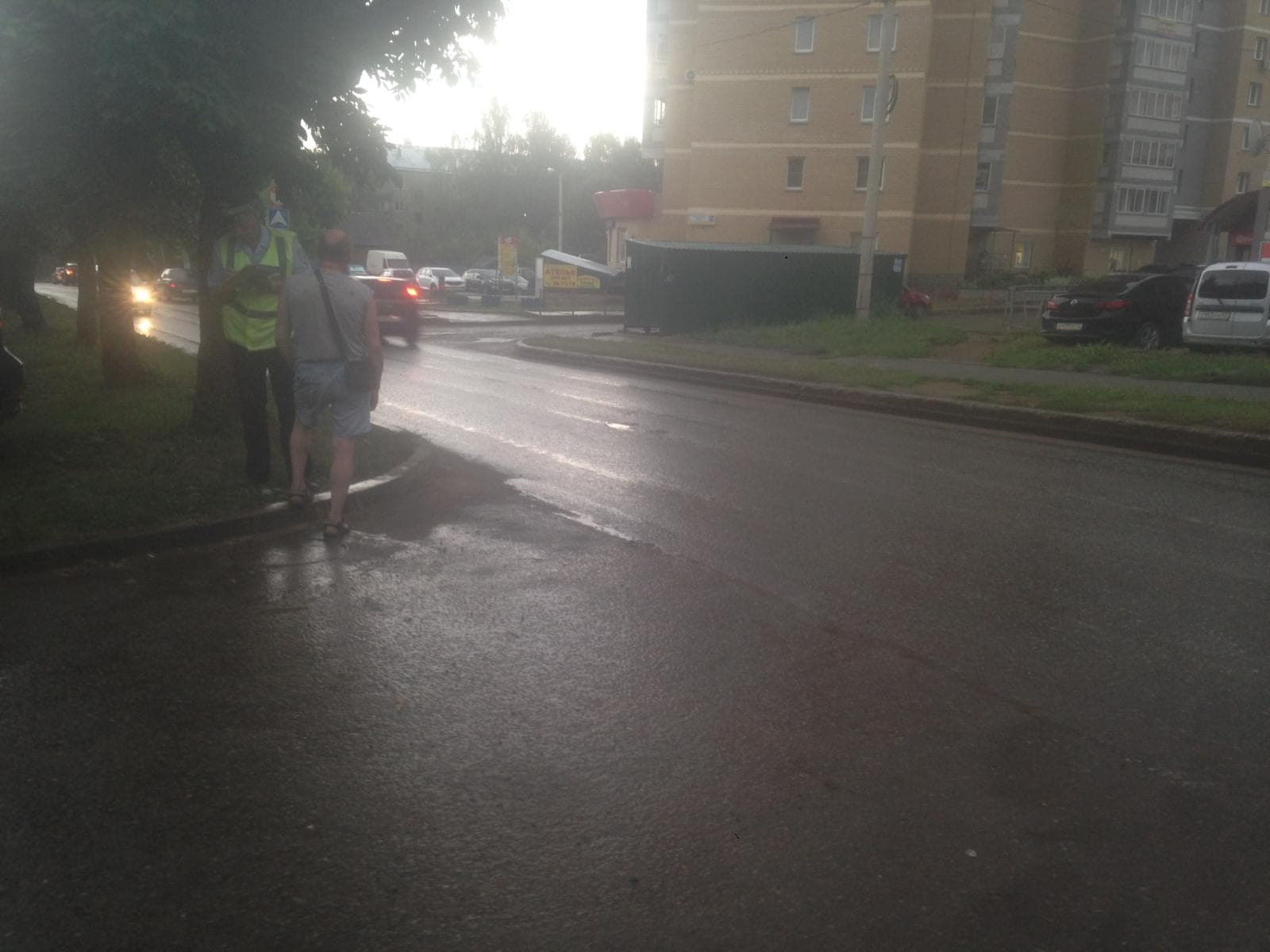 На Чапаева 9-летнюю девочку сбил автомобиль