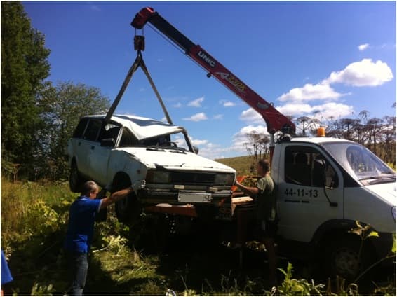 В Кирово-Чепецком районе в кювет уехал ВАЗ
