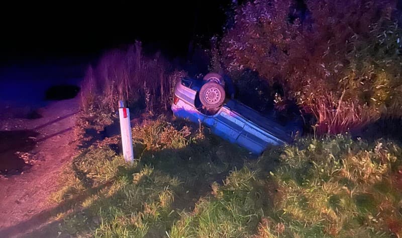 Смертельное ДТП в Омутнинском районе: "четырнадцатая" опрокинулась в кювет