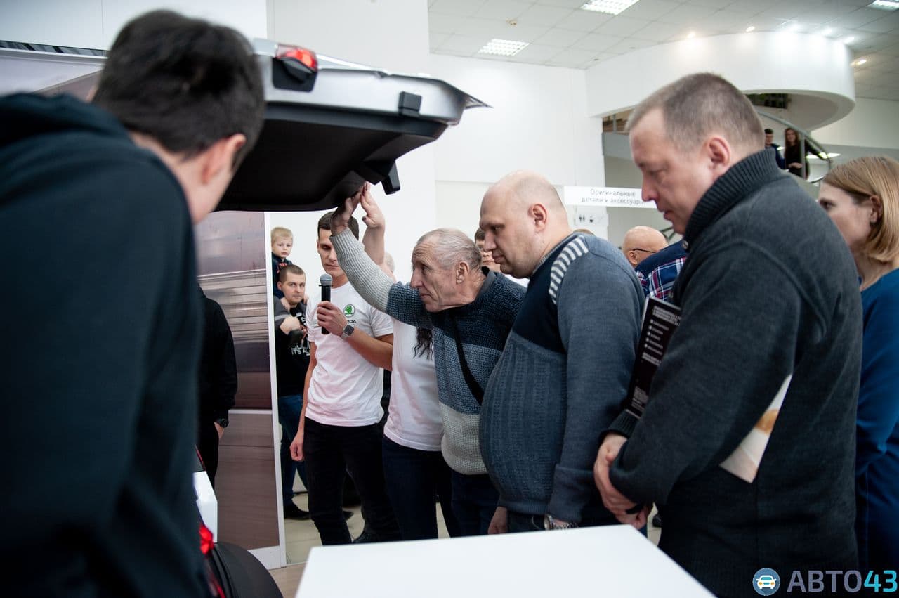 В Кирове состоялась презентация кроссовера ŠKODA KAROQ: подробности и фото новинки
