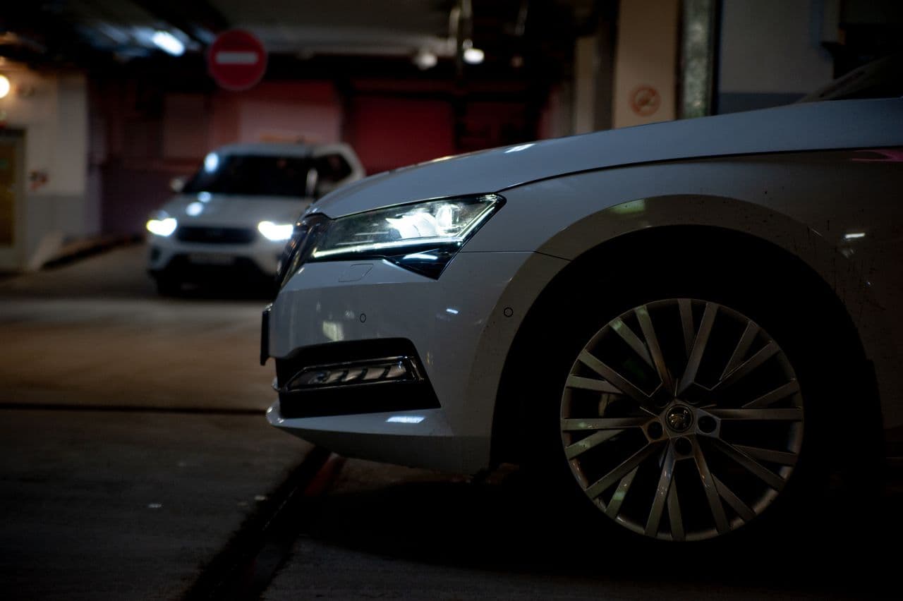 Škoda Superb 2019: Чешский бизнес-класс. Какой же он?