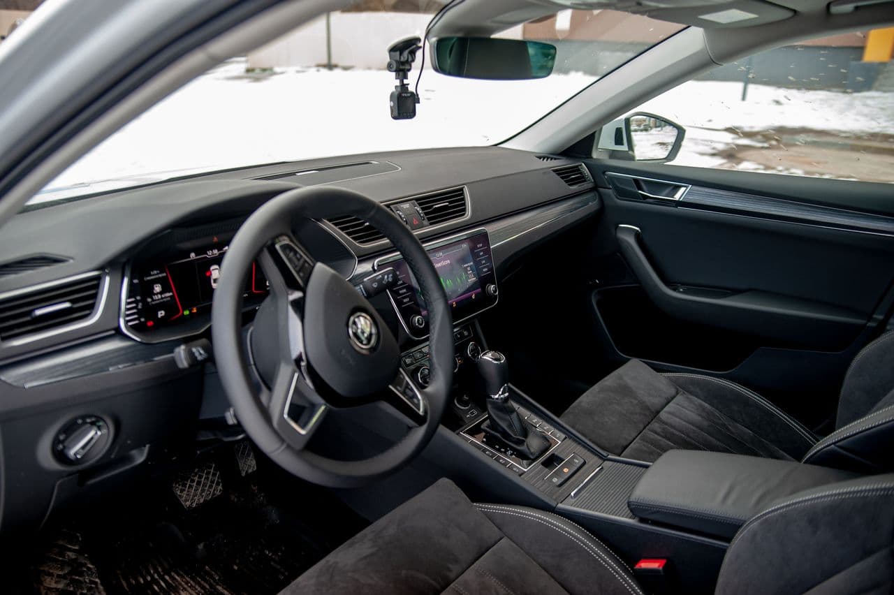 Škoda Superb 2019: Чешский бизнес-класс. Какой же он?