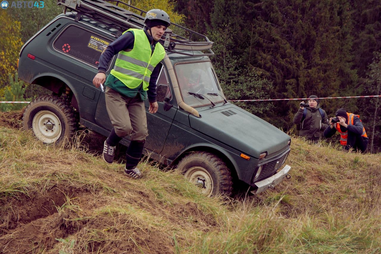 Джип-фестиваль «Грязная верста»: помесим сухую грязь?