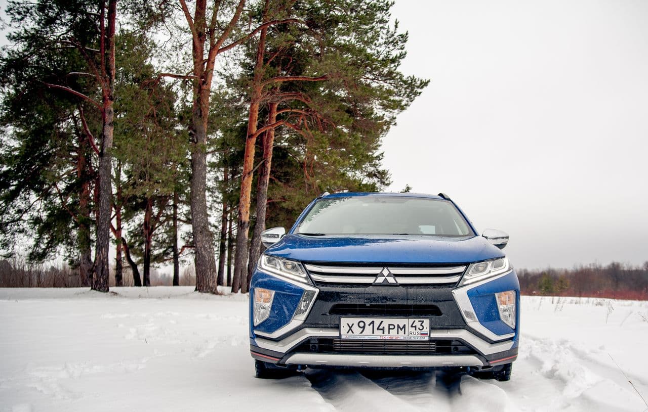 Тест-драйв Mitsubishi Eclipse Cross: дилемма о приставке «Кросс»