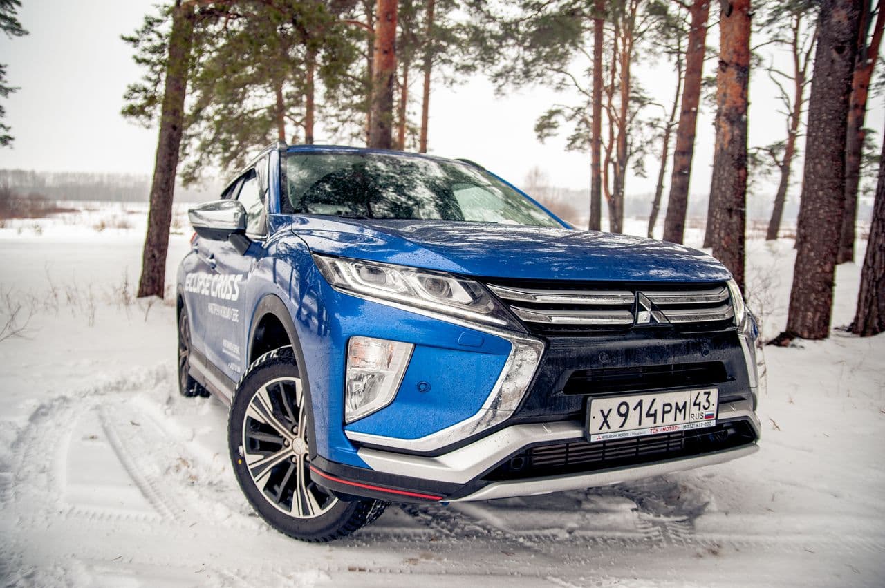 Тест-драйв Mitsubishi Eclipse Cross: дилемма о приставке «Кросс»