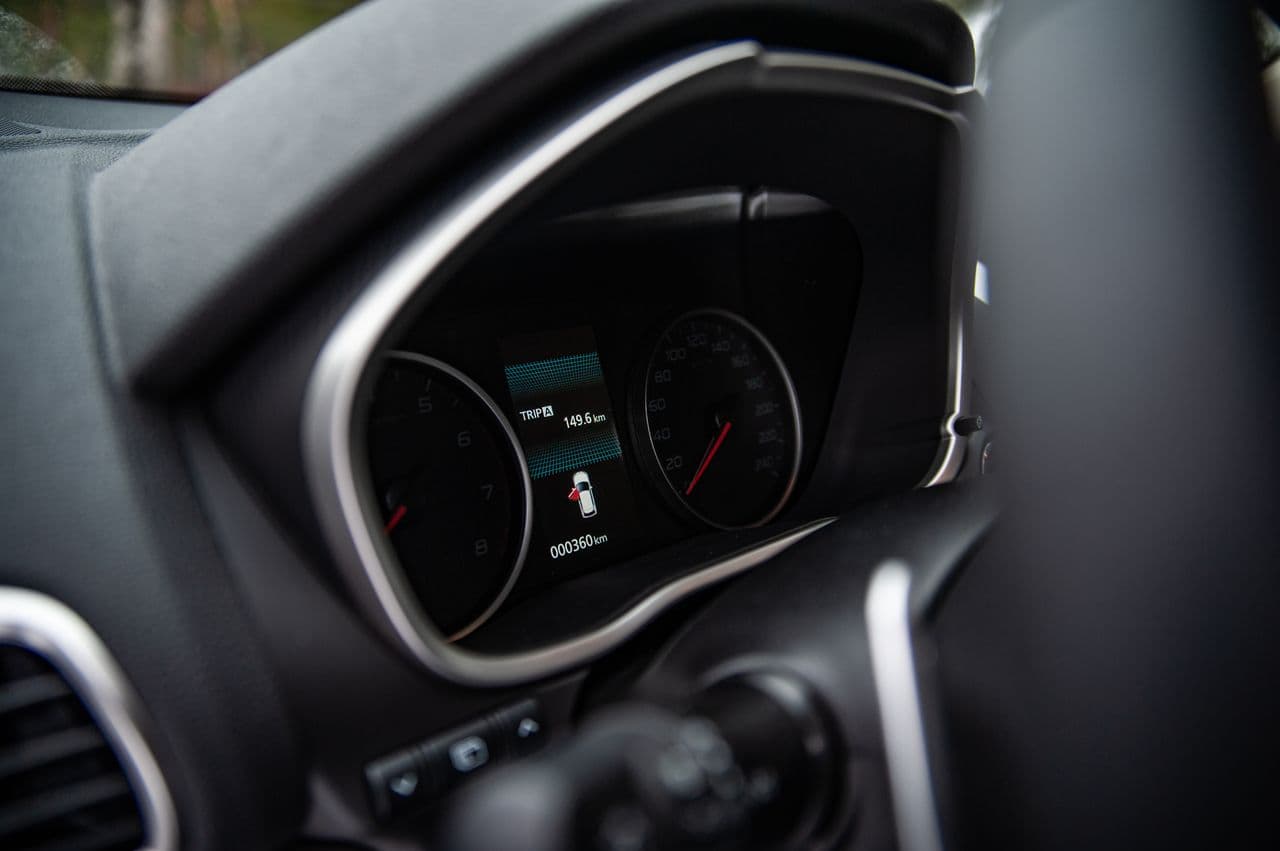 Тест-драйв Mitsubishi Eclipse Cross: дилемма о приставке «Кросс»