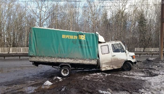 Дороги Кирова, по которым лучше пока не ездить - «подвеску оставишь либо колёса»