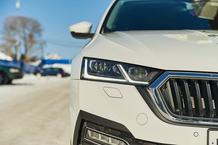 Тест-драйв ŠKODA OCTAVIA A8: «верный семьянин или друг, которому всегда хочется безудержного драйва»?  