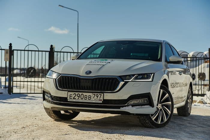 Тест-драйв ŠKODA OCTAVIA A8: «верный семьянин или друг, которому всегда хочется безудержного драйва»?  