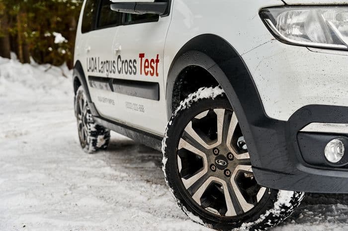 Тест-драйв обновлённого LADA Largus Cross: что у нас там нового кроме бампера?