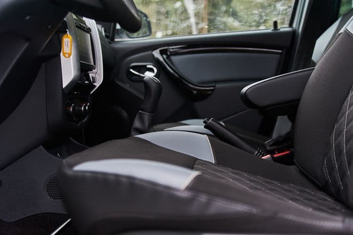 Тест-драйв обновлённого LADA Largus Cross: что у нас там нового кроме бампера?