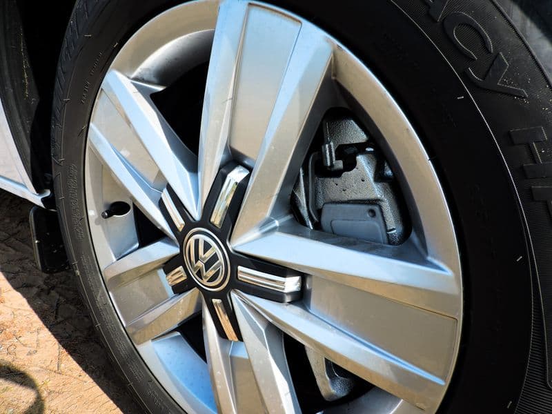 Тест-драйв Volkswagen T6: автомобиль не для каждой семьи