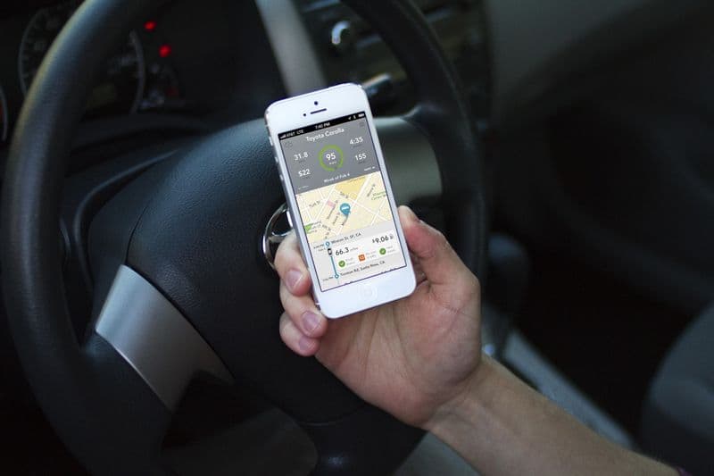 Топ-9 полезных мобильных приложений для водителей