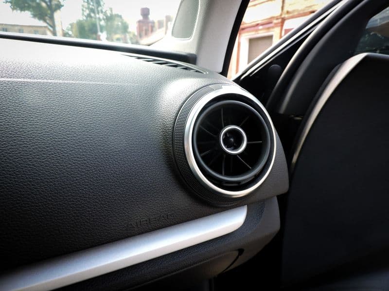 Тест-драйв Audi A3 Limousine. Ищем недостатки в автомобиле с пробегом