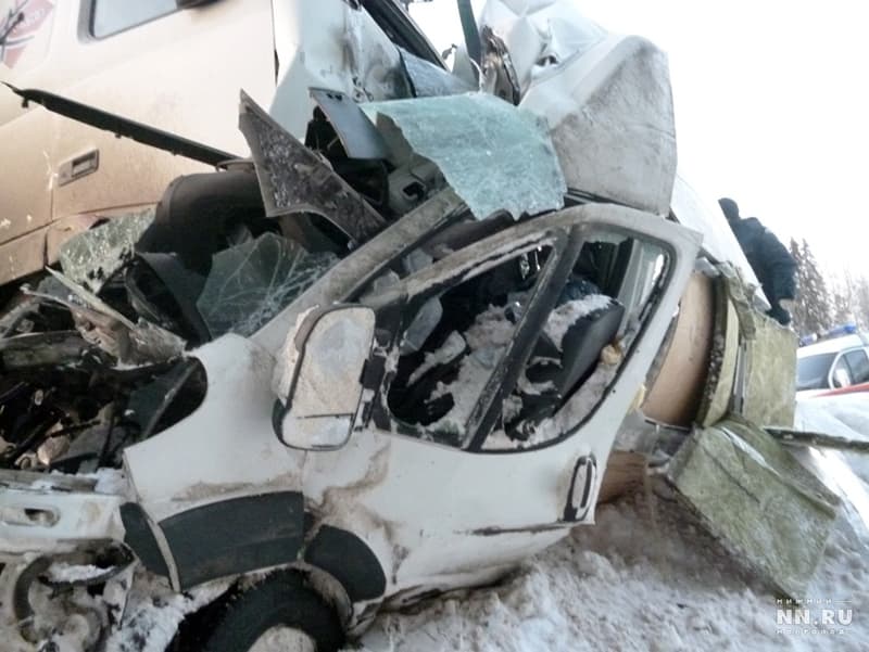 В жуткой аварии на трассе Киров - Нижний Новгород погибли два человека