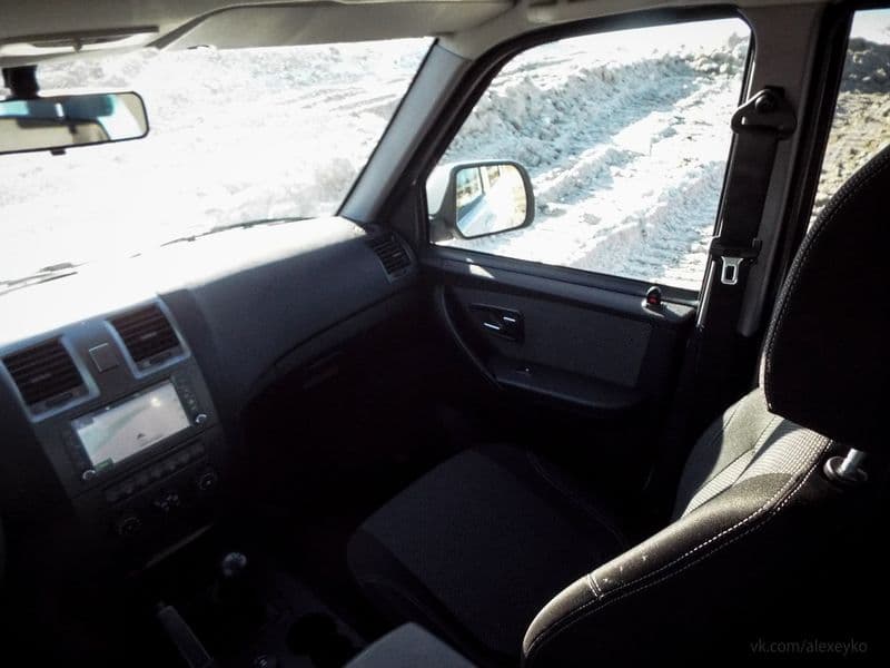 Тест-драйв нового УАЗ Патриот. По ямам да по кочкам