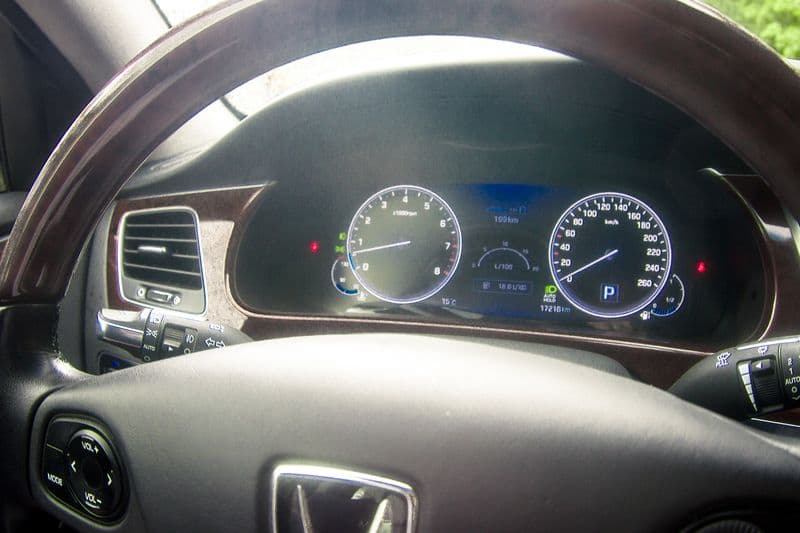 Тест-драйв Hyundai Equus: доступная состоятельность