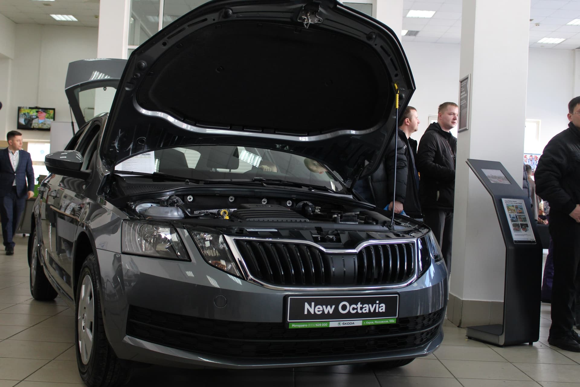 Вечеринка большого Папы: в Кирове представили новые Skoda Octavia