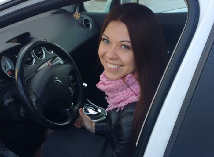 Peugeot друзей не бросает 